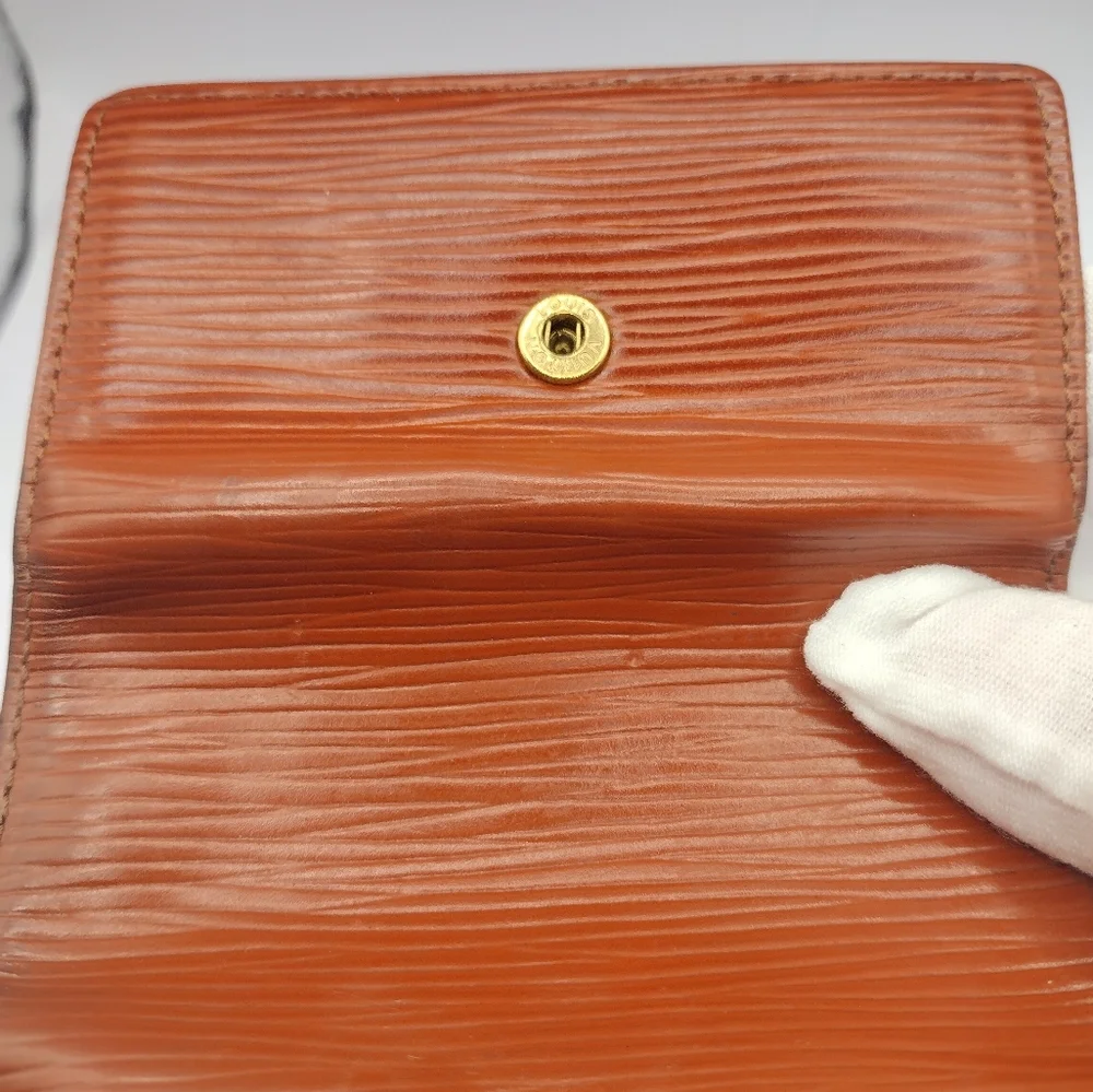 LOUIS VUITTON key case Epi Leather Authentic USED T20370